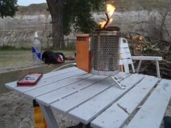 BioLite CampStove 37 BioLite CampStove -Outdoor Camping Store P8110284